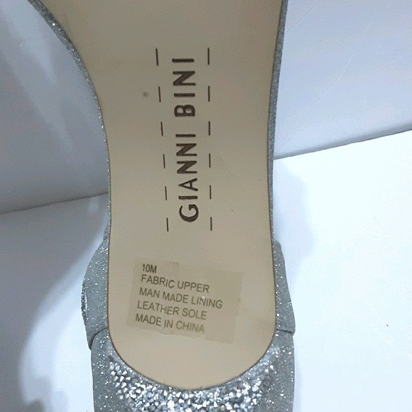 Gianni Bini Maycie Rhinestone Cross-Strap Sandals US 10 - Picture 9 of 9